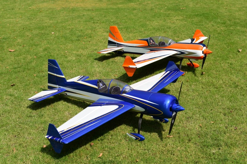 Skywing - Yak 54 - 60"